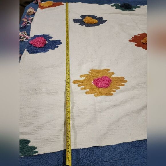 Anthro Tufted Flowers Tasseled Throw Blanket - Picture 10 of 13
